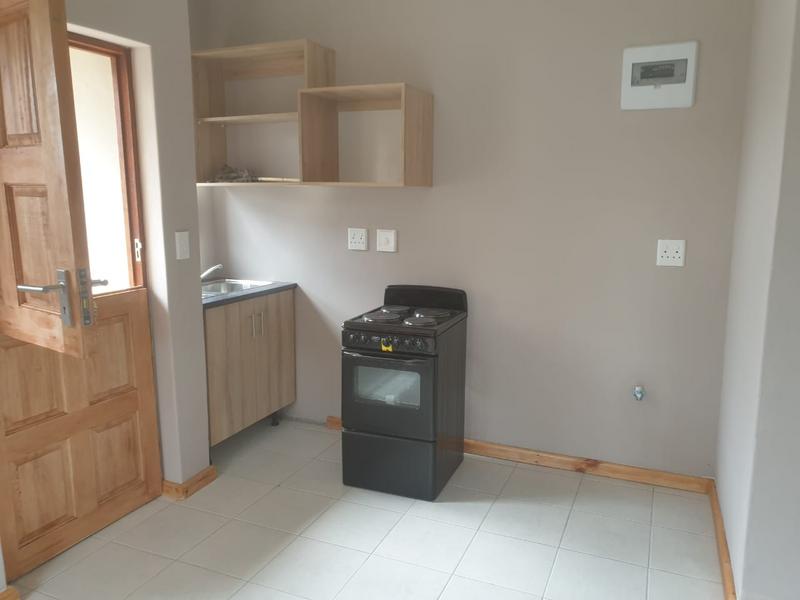 To Let 1 Bedroom Property for Rent in Hagley Western Cape